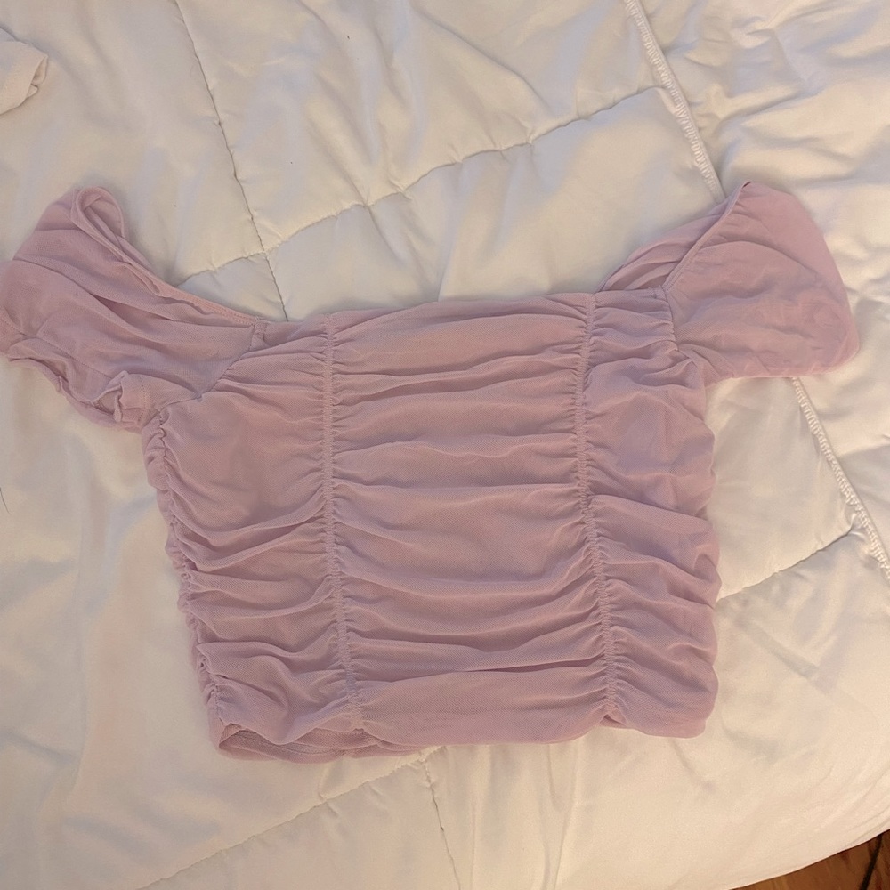 Express Cute ruffled crop top 👚